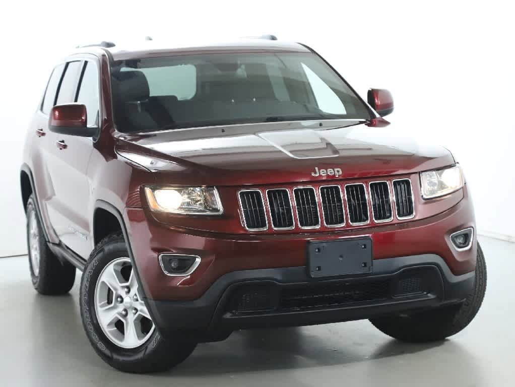 2016 Jeep Grand Cherokee Laredo photo 2