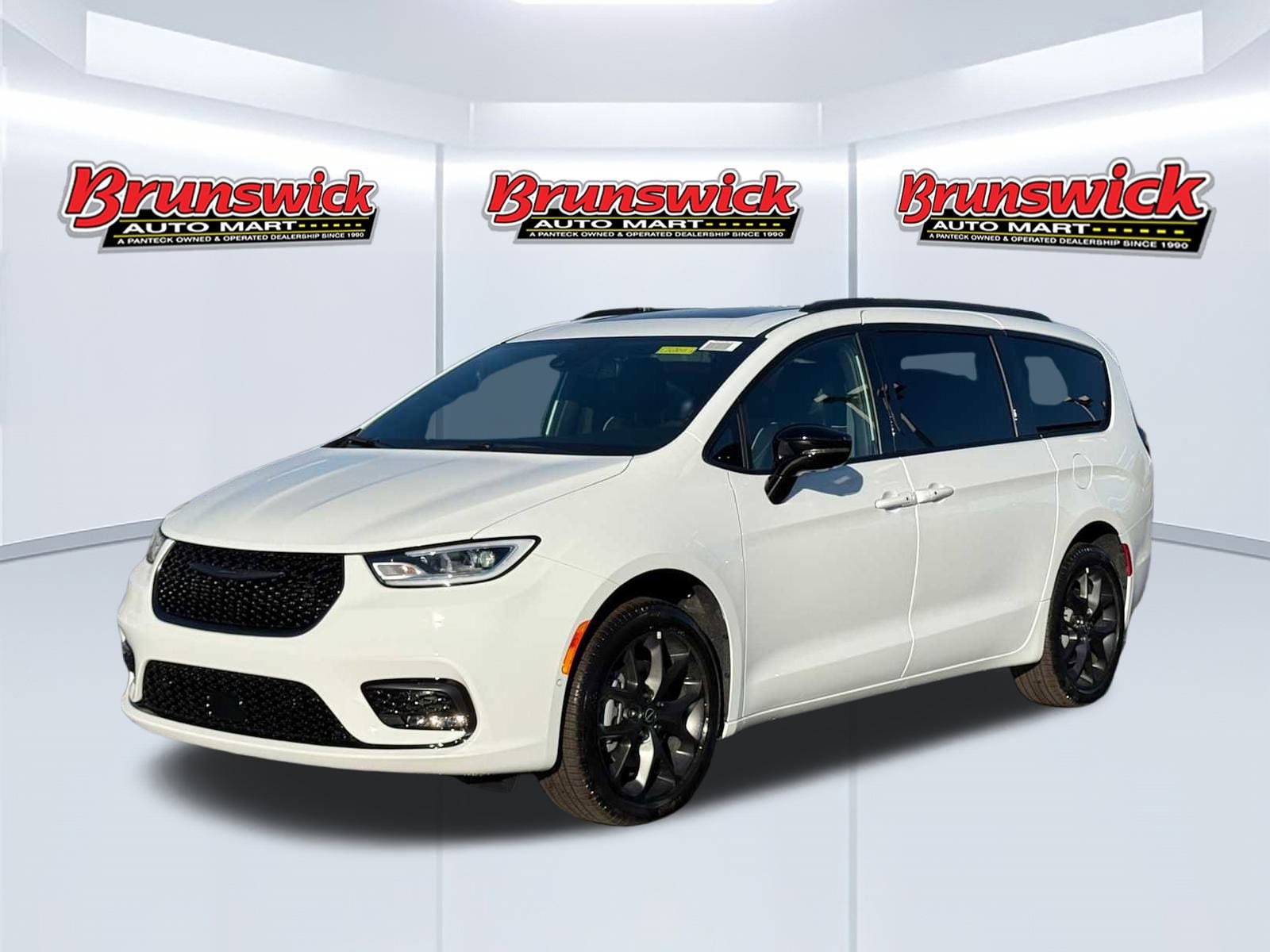 2026 Chrysler Pacifica Passenger Van  2026 Chrysler Pacifica Passenger Van