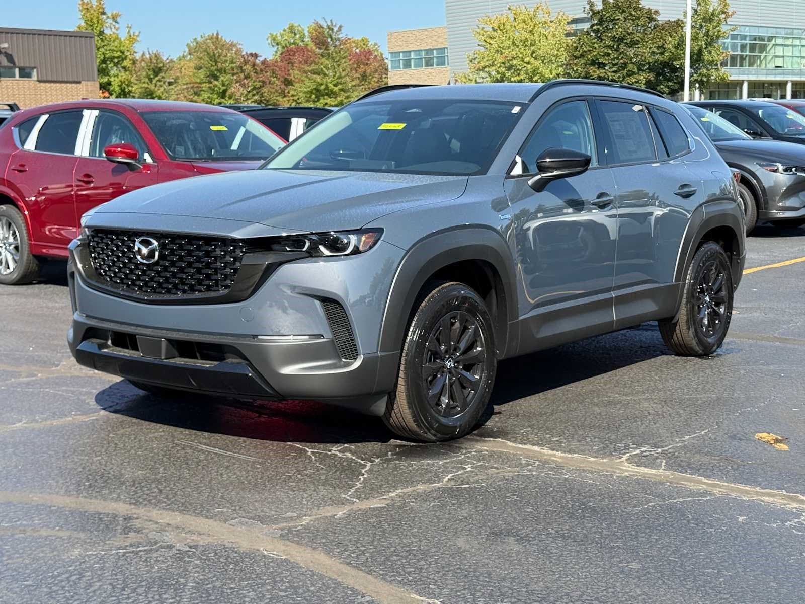 2025 Mazda CX-50 Premium's photo