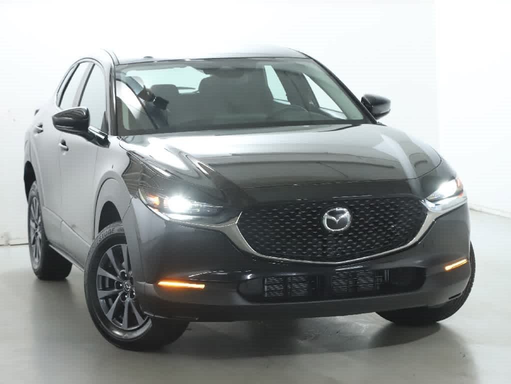 3MVDMBAM6RM611050