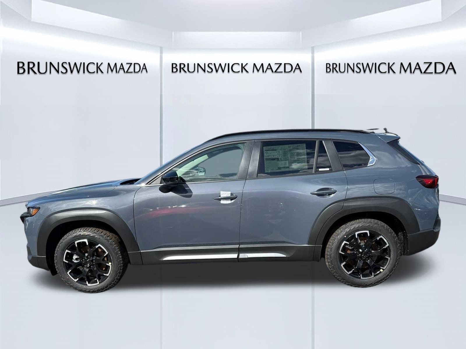 View vehicle photo 3