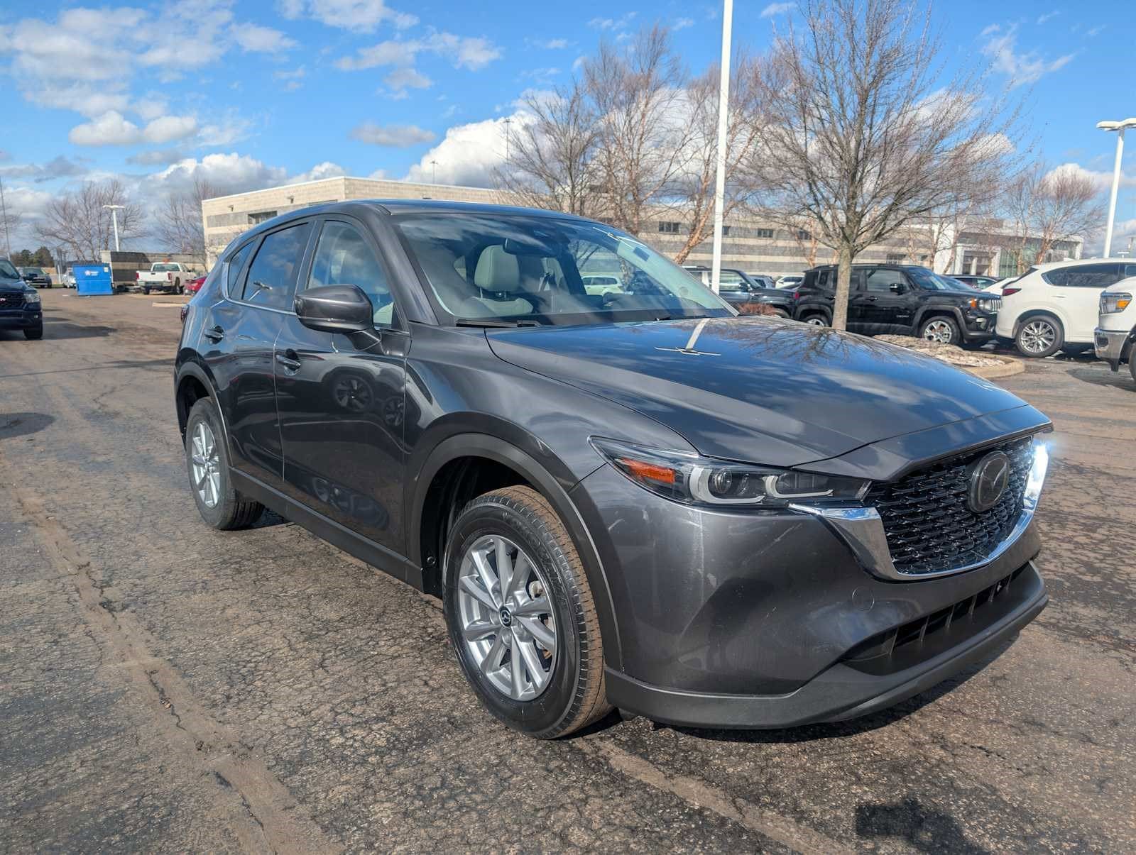 2023 Mazda CX-5 S Preferred package