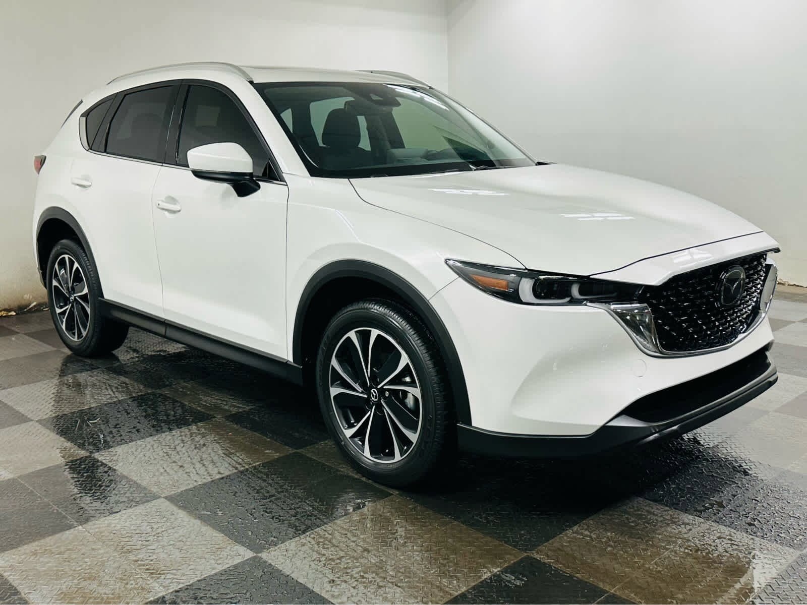 2023 Mazda CX-5 2.5 S Premium photo 2