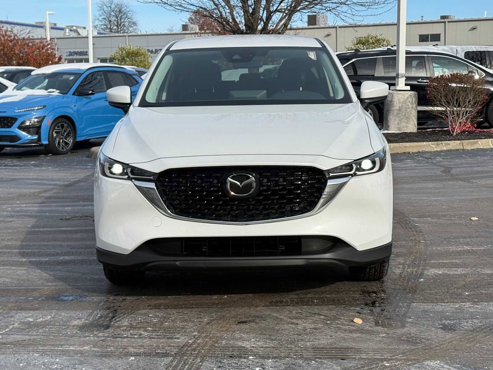 2023 Mazda CX-5 2.5 Select photo 2