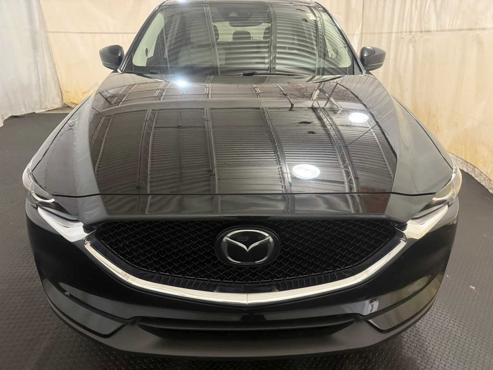 2021 Mazda CX-5 Touring photo 3