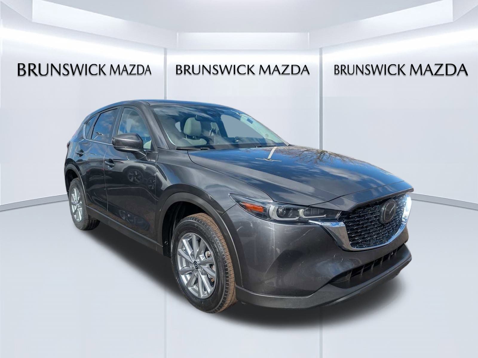 2023 Mazda CX-5 S Preferred package