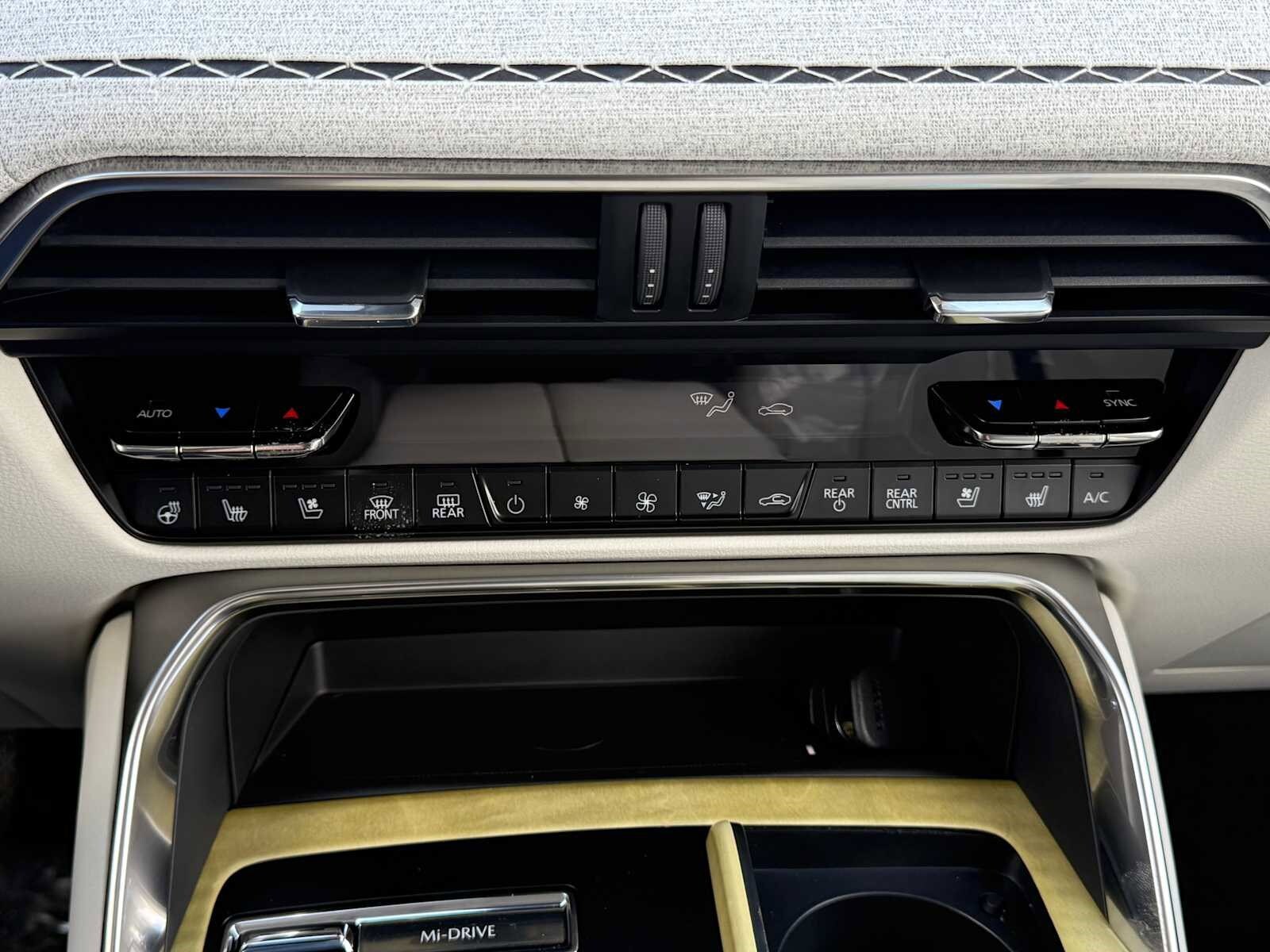 2026 Mazda CX-90 Premium Plus Package - Photo 15