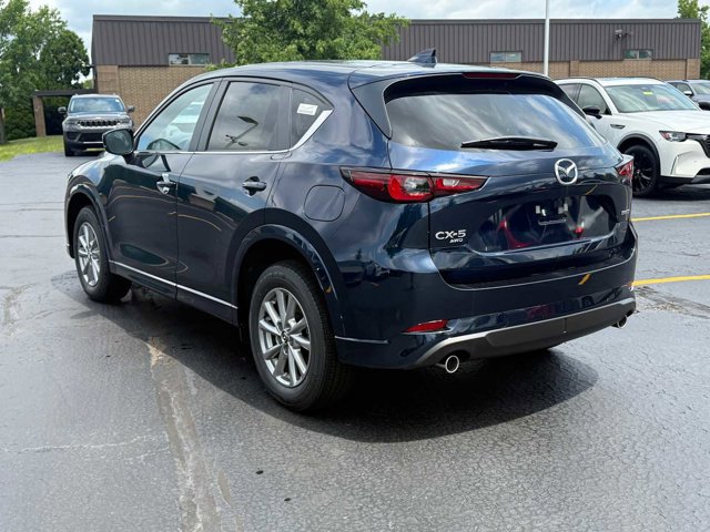 2025 Mazda CX-5 2.5 Select photo 4