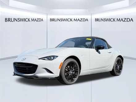 Featured 2026 Mazda MX-5 MIATA Club CONVERTIBLE for sale in Brunswick OH