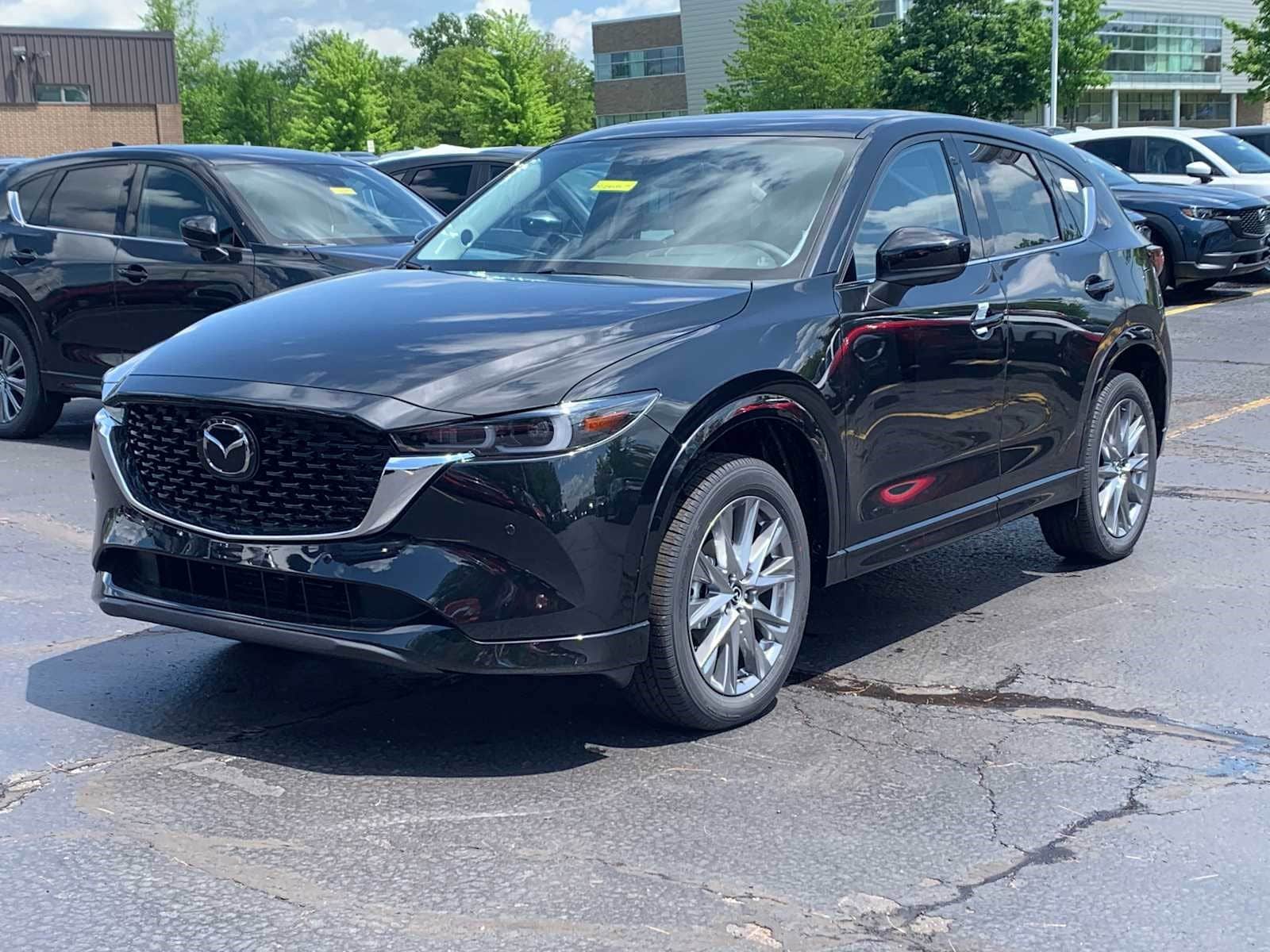 2025 Mazda CX-5 S Premium Plus package's photo