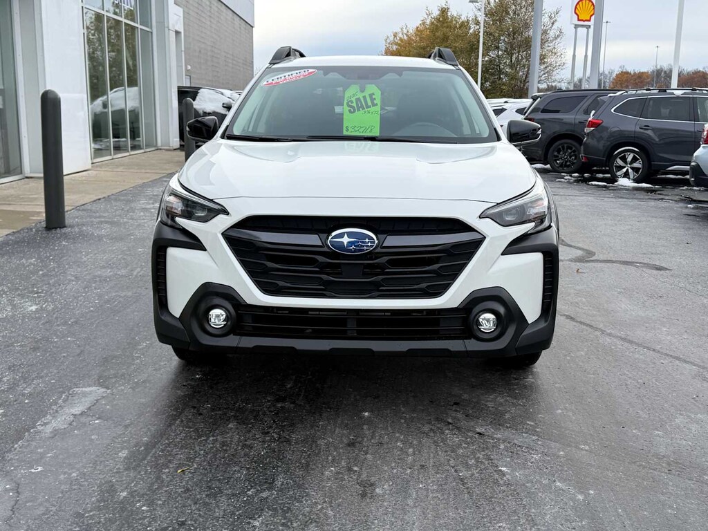 Used 2025 Subaru Outback Premium SUV