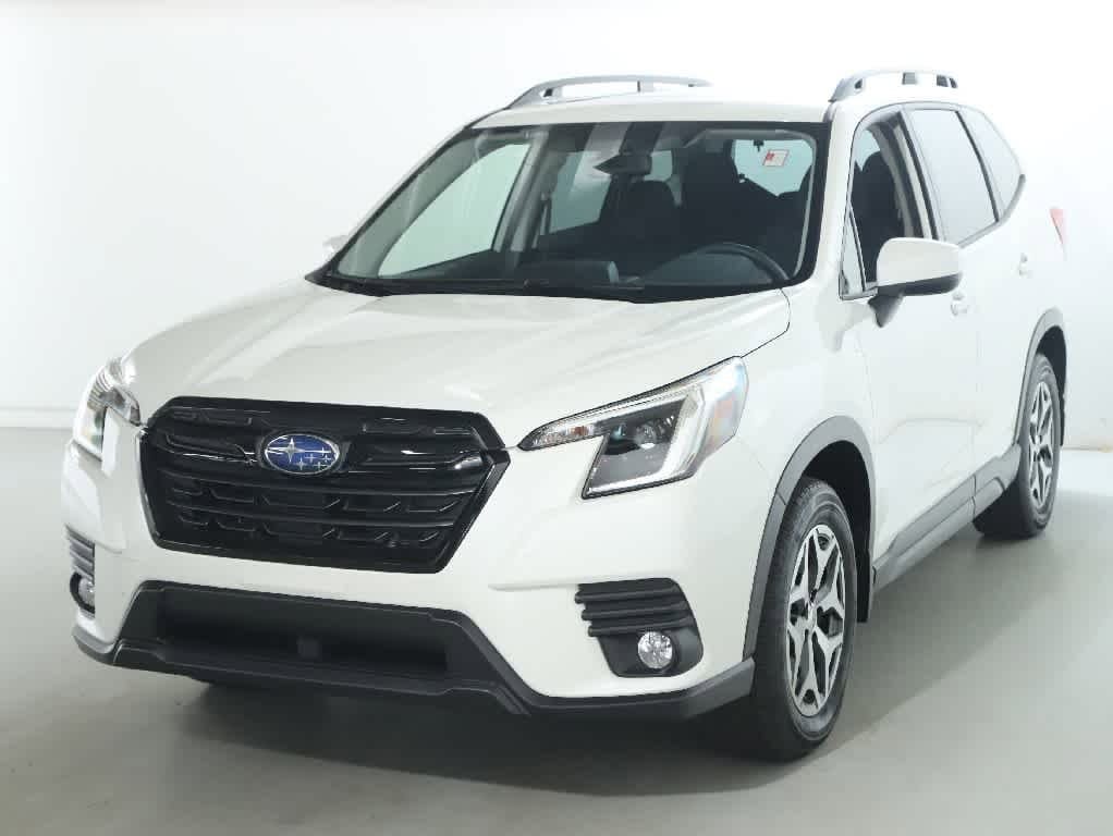 2023 Subaru Forester Premium's photo