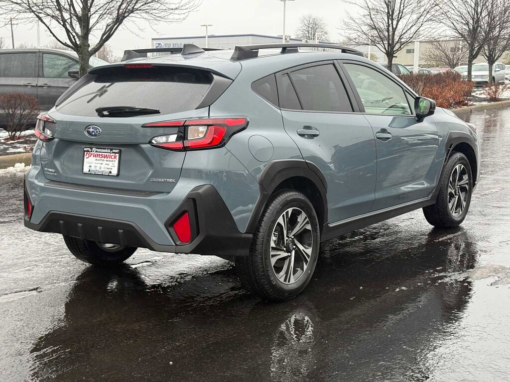 Used 2025 Subaru Crosstrek Premium SUV
