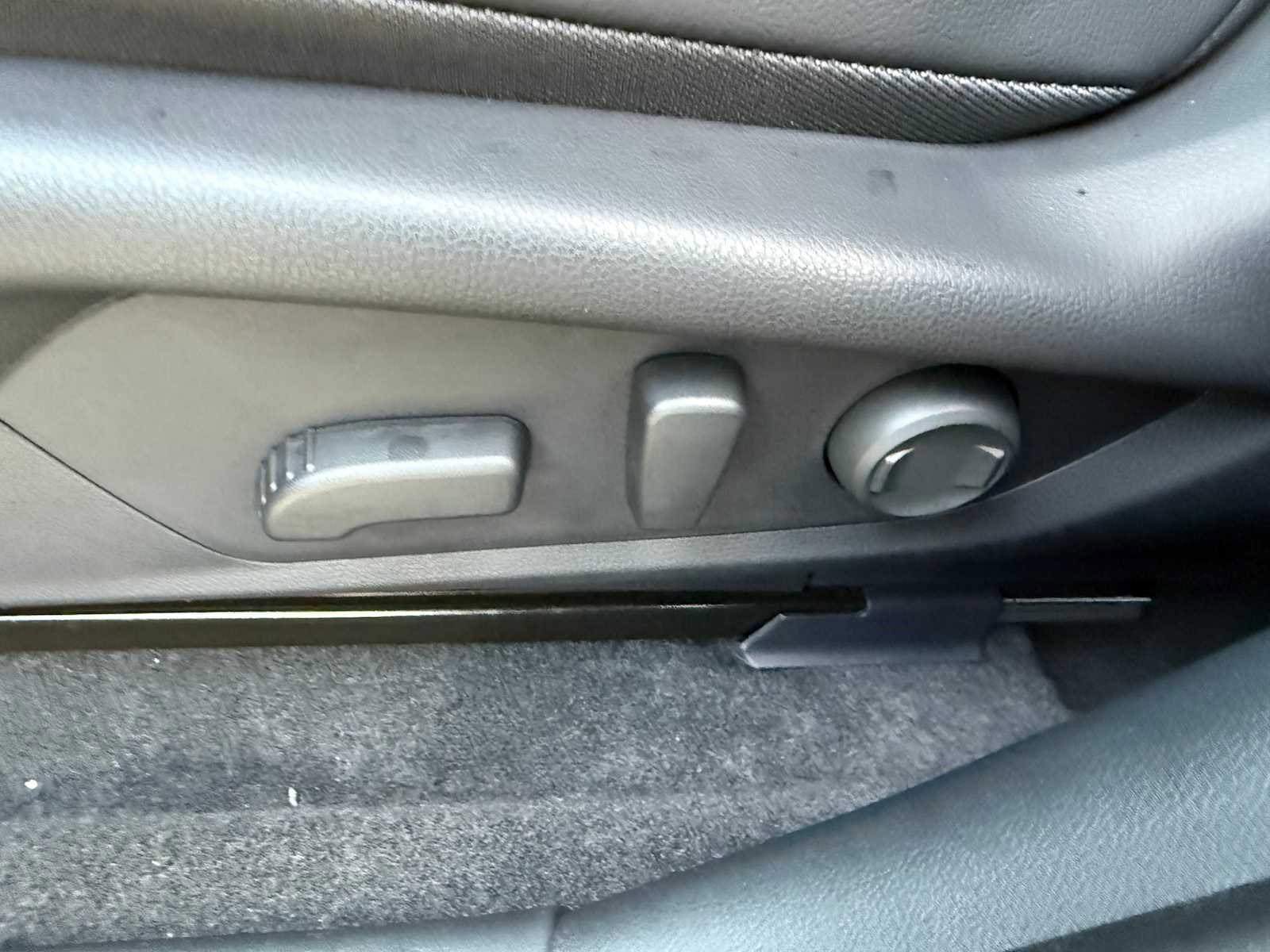 2026 Subaru Crosstrek Limited - Photo 9