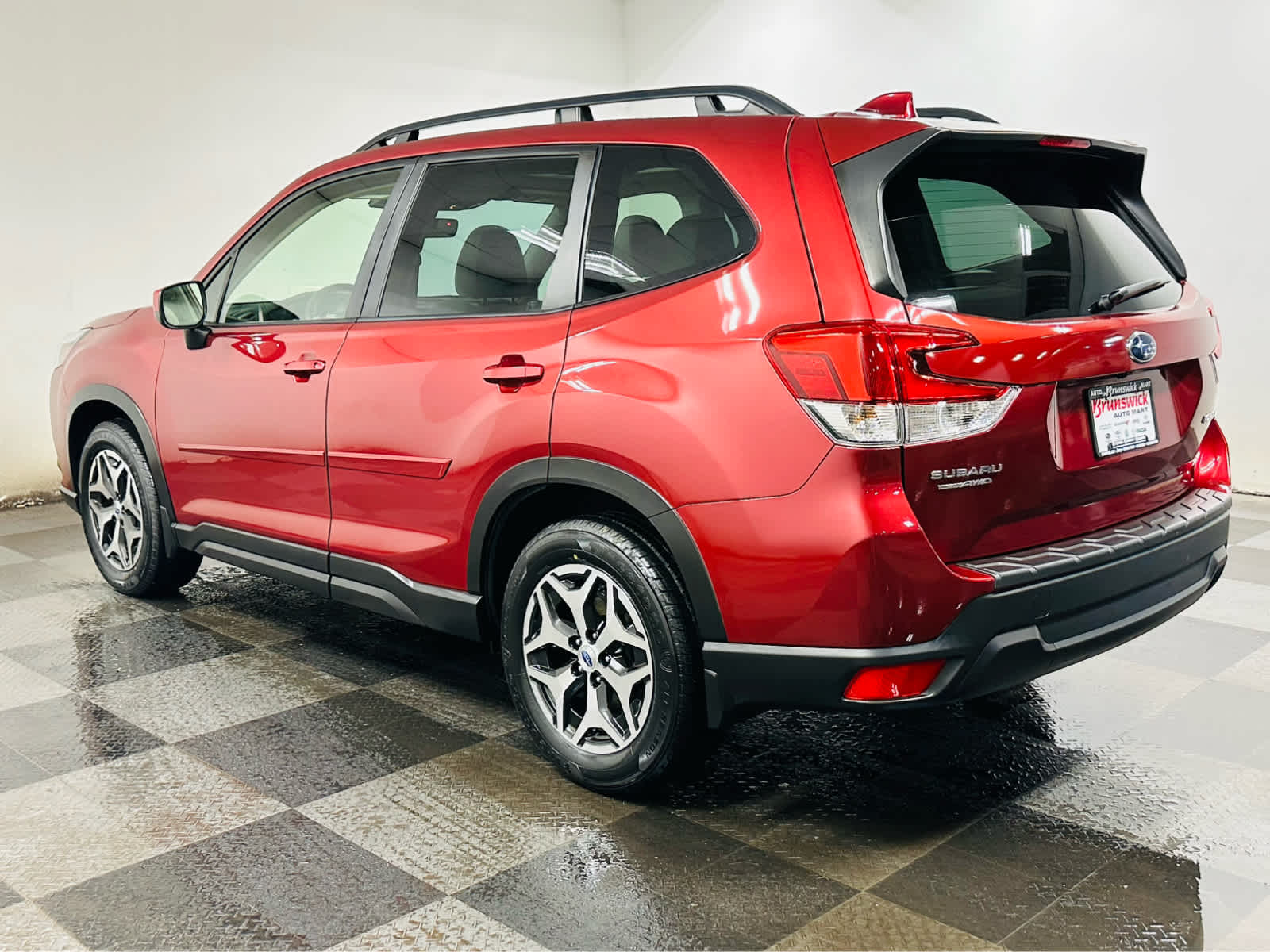 2022 Subaru Forester Premium photo 4