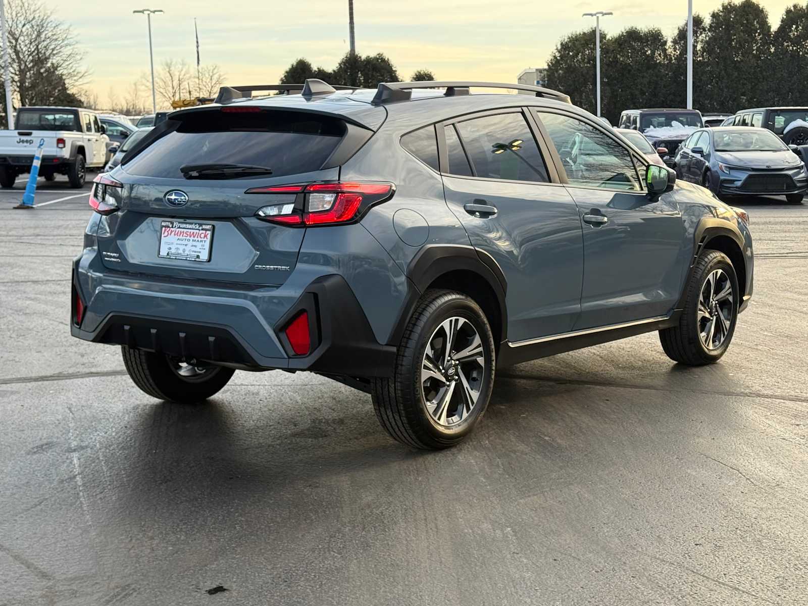2025 Subaru Crosstrek Premium photo 4