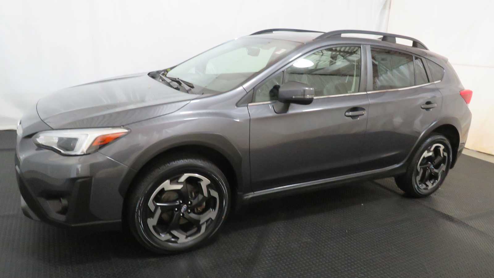 2023 Subaru Crosstrek Limited photo 2