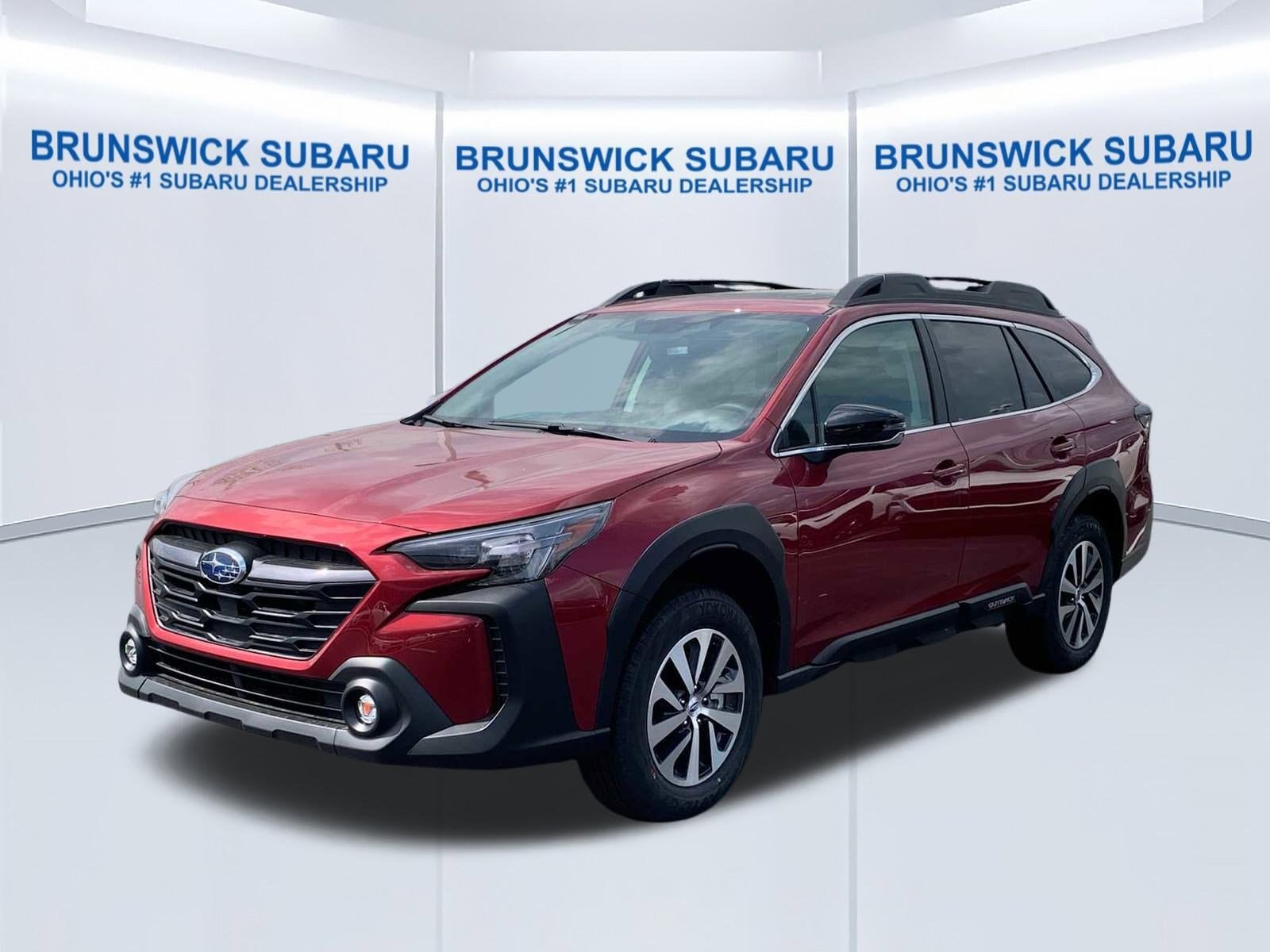 2025 Subaru Outback Premium's photo