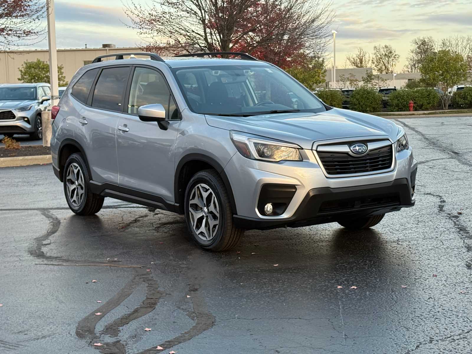 2021 Subaru Forester Premium photo 3