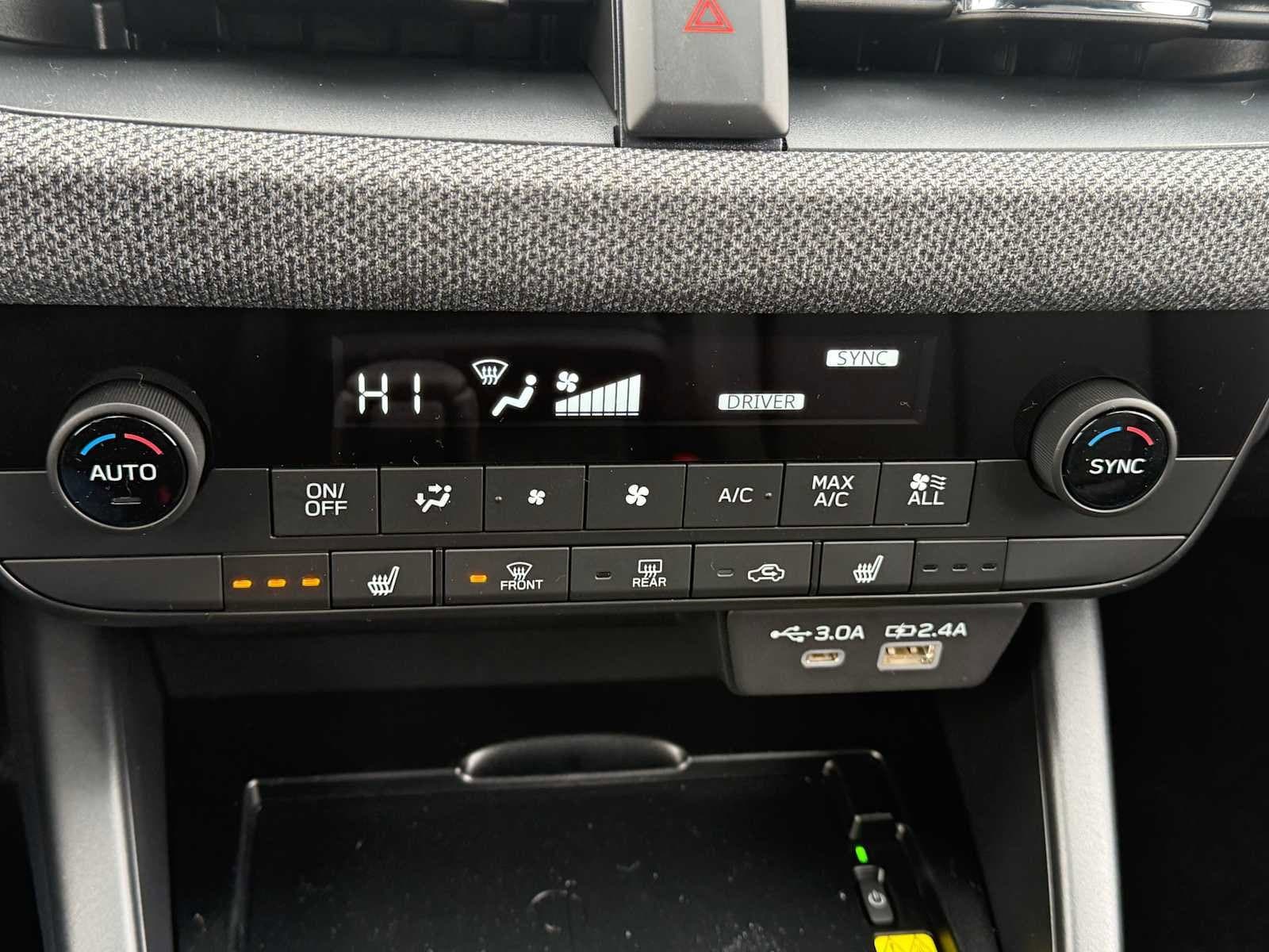 2026 Subaru Outback Limited - Photo 13