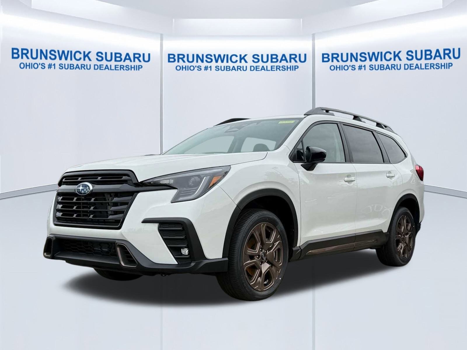 2025 Subaru Ascent Bronze Edition's photo