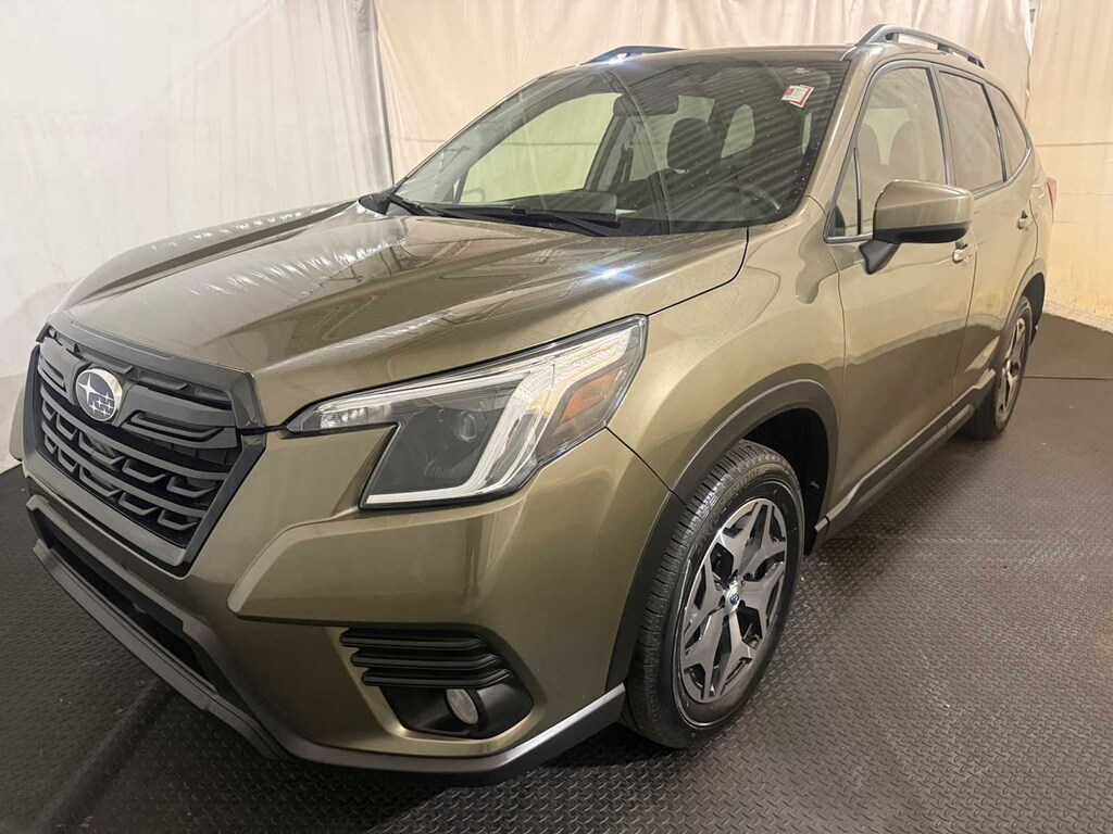 Used 2023 Subaru Forester Premium SUV