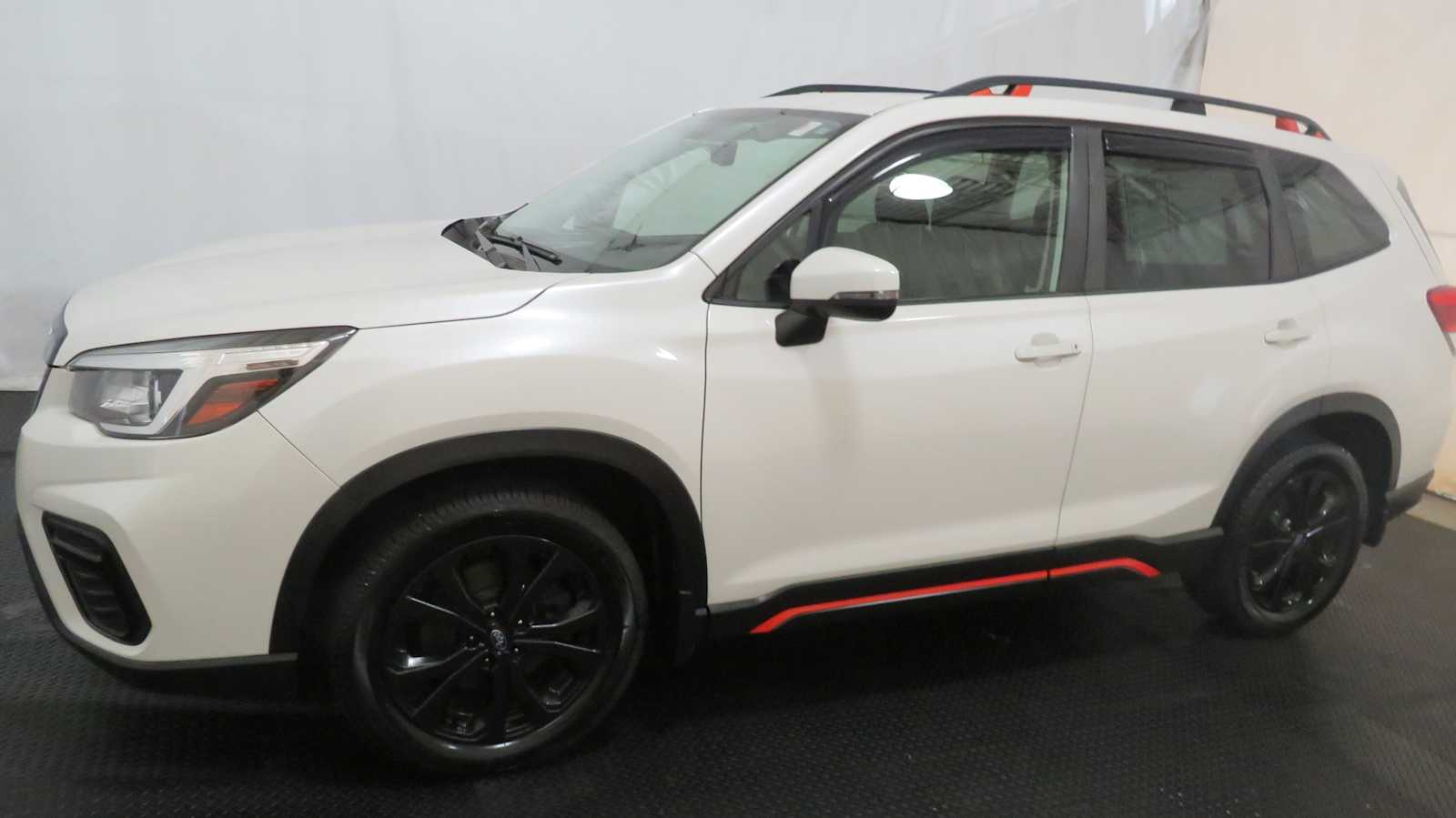 2019 Subaru Forester Sport photo 2