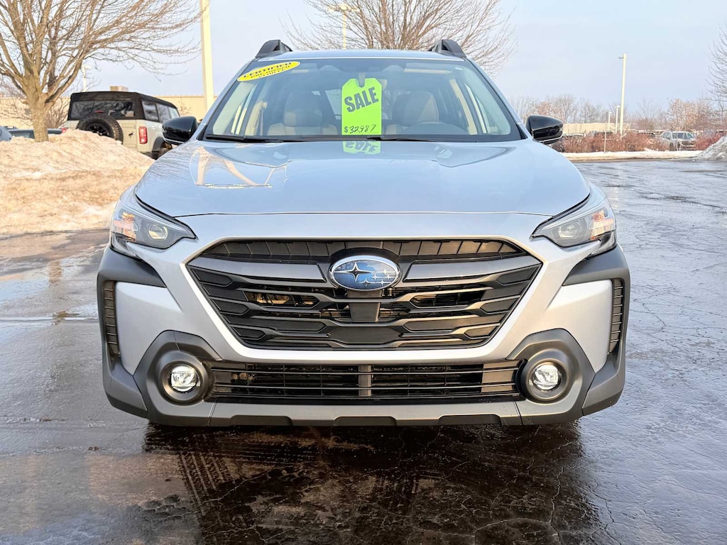 Used 2025 Subaru Outback Premium SUV