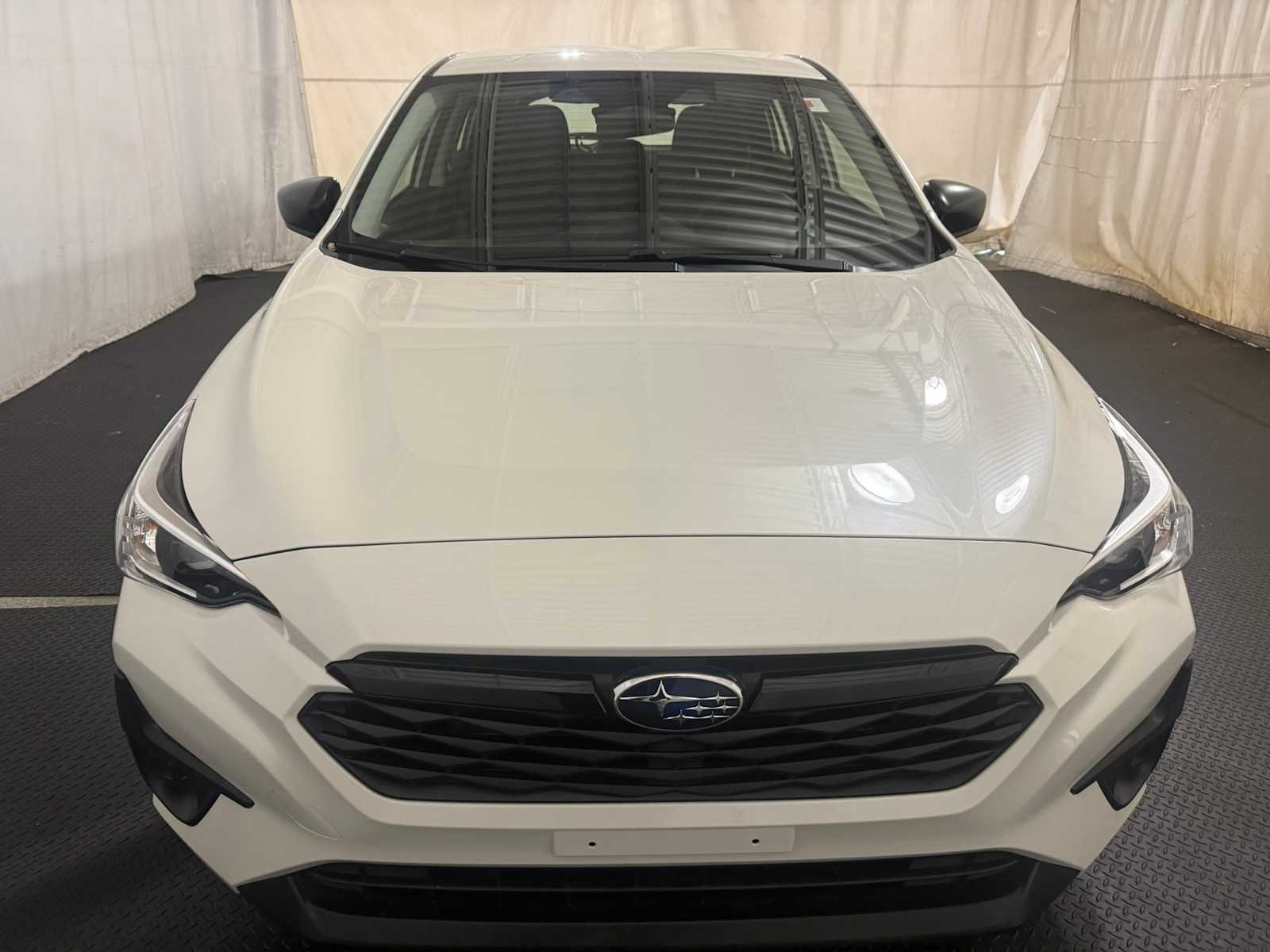 2024 Subaru Impreza Base photo 3