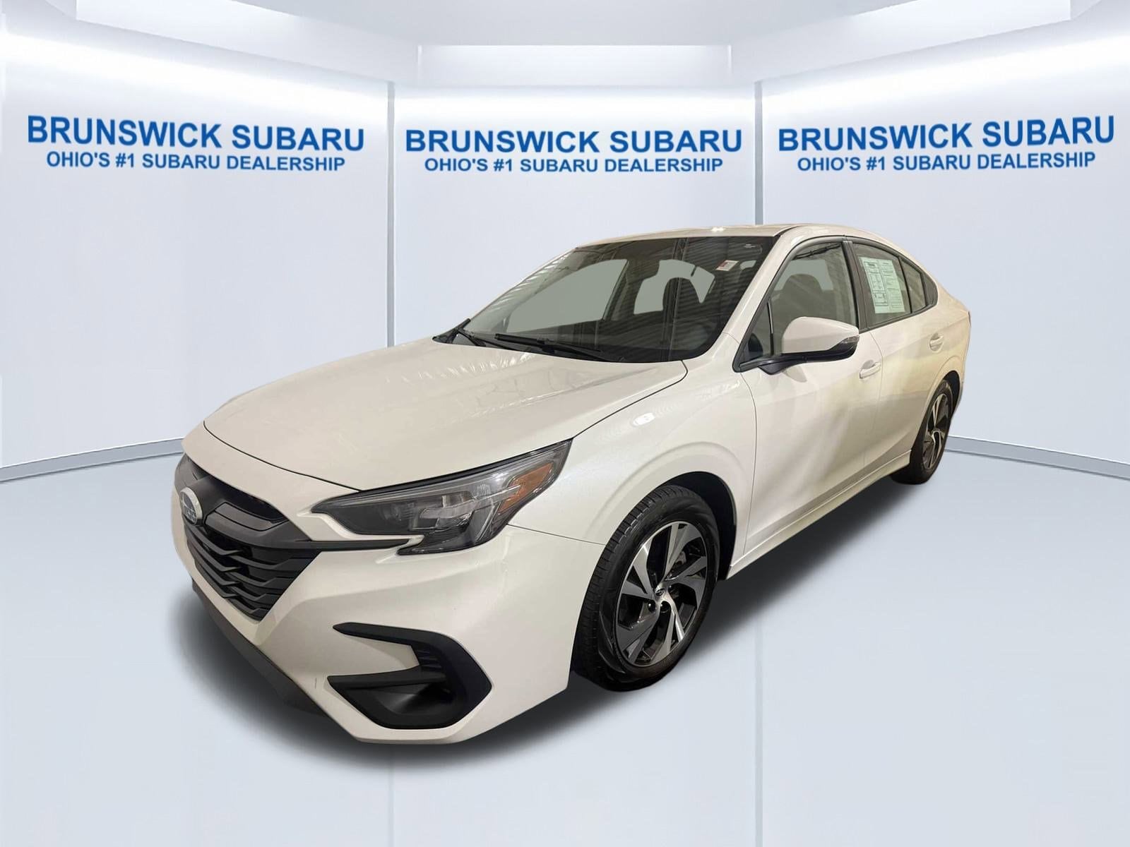 2023 Subaru Legacy Premium's photo