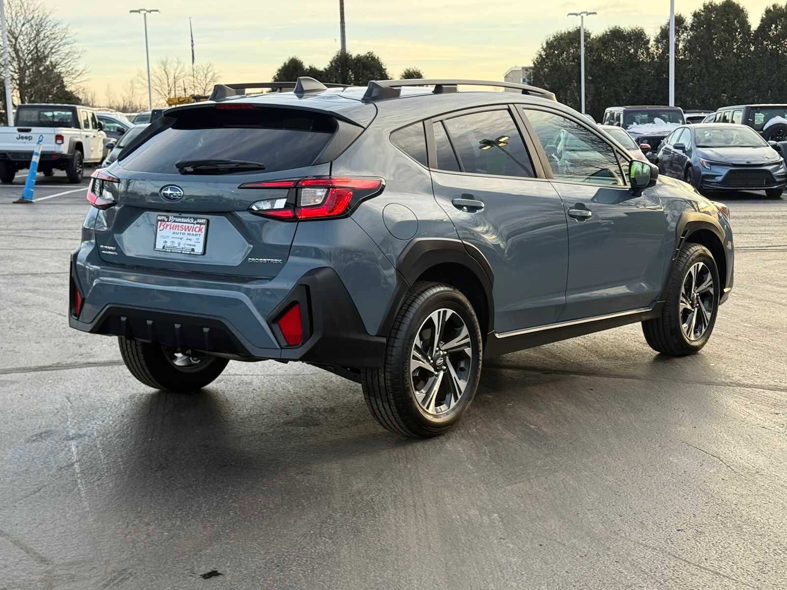 2025 Subaru Crosstrek Premium photo 4