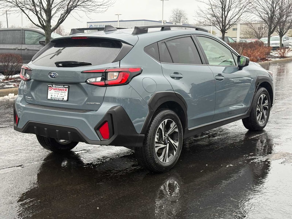 Used 2025 Subaru Crosstrek Premium SUV