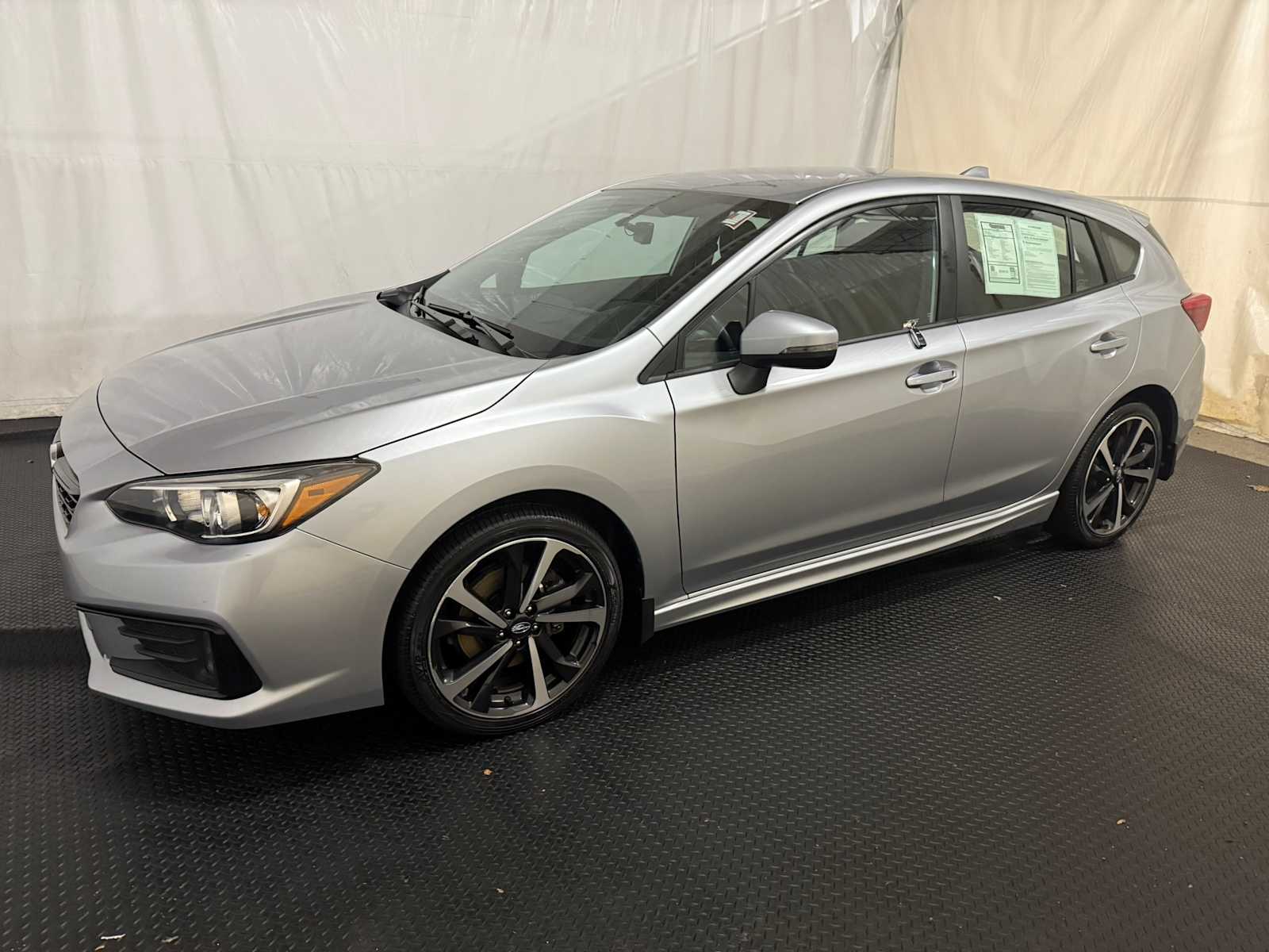 2022 Subaru Impreza Sport photo 2