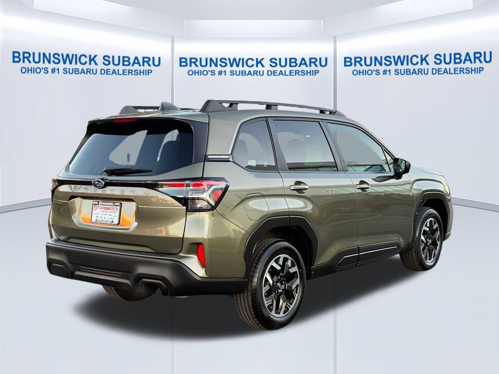 2025 Subaru Forester Premium Base photo 4