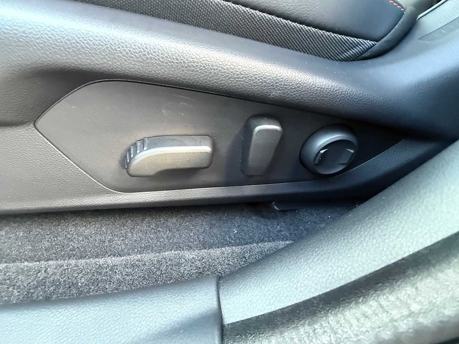 2026 Subaru Crosstrek Limited - Photo 9