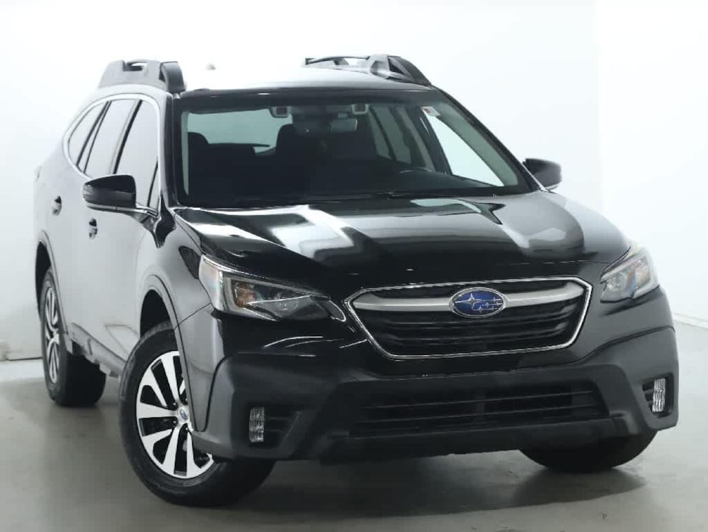 Used 2022 Subaru Outback Premium SUV