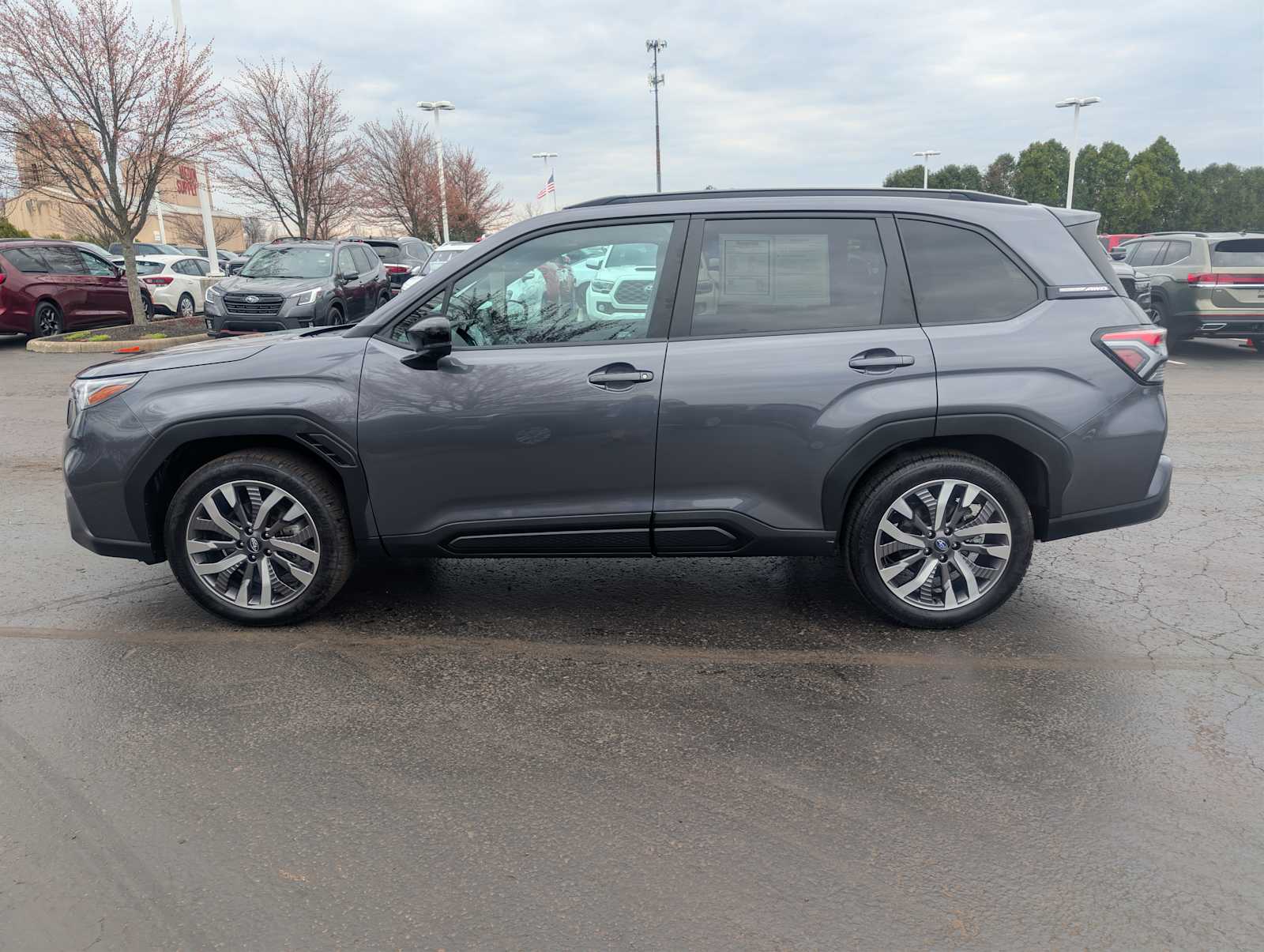 View vehicle photo 4