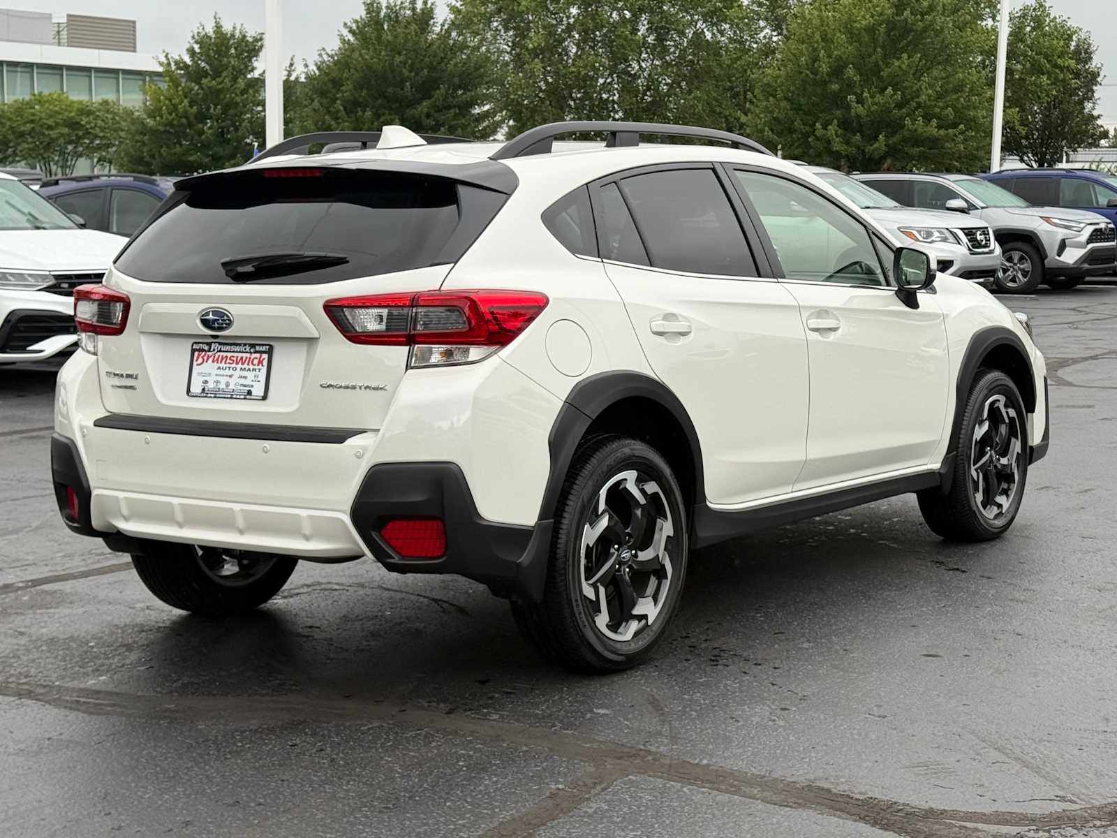 2022 Subaru Crosstrek Limited photo 3