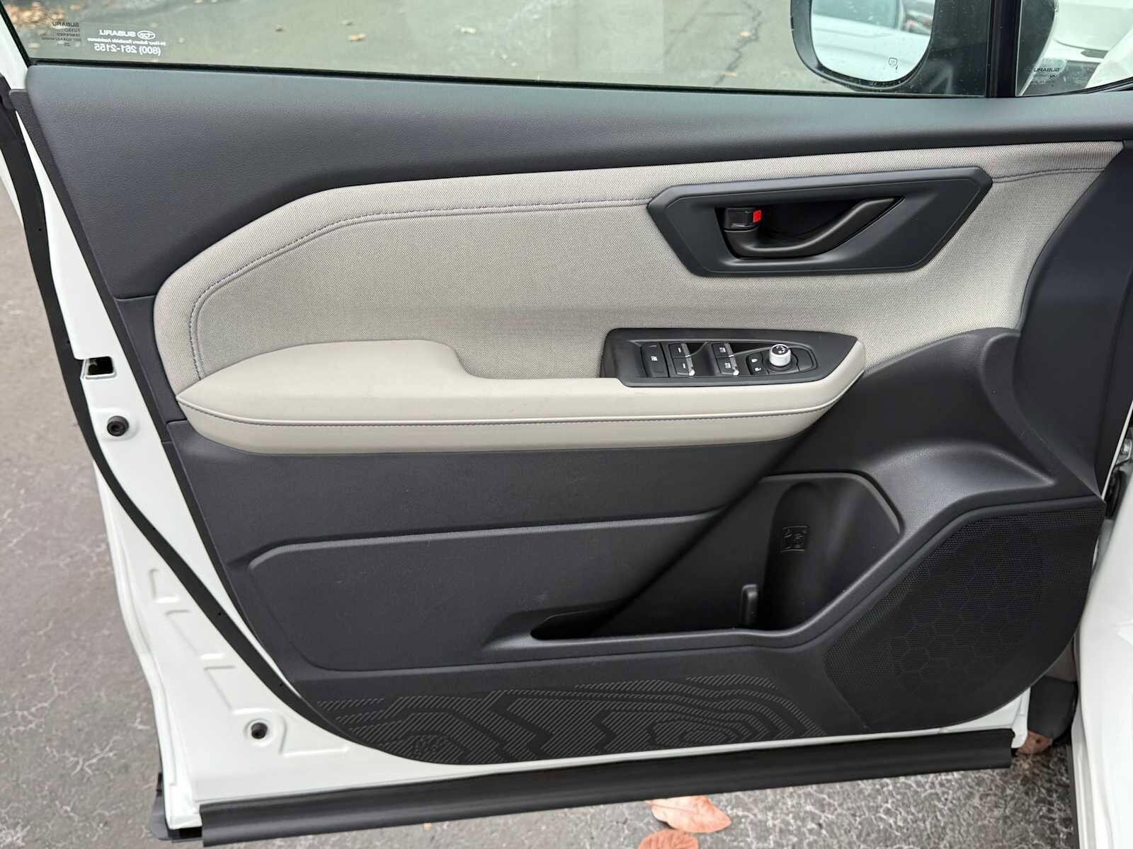 2026 Subaru Forester Premium photo 4