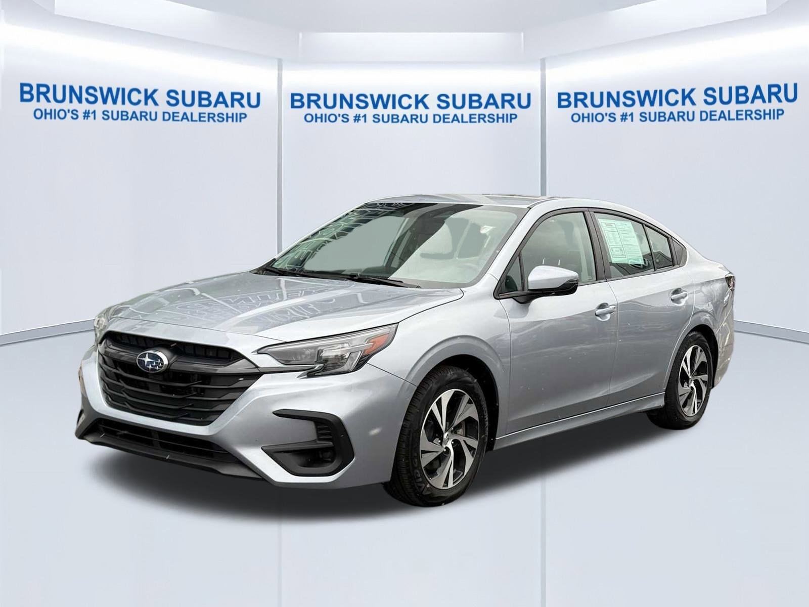 2024 Subaru Legacy Premium's photo