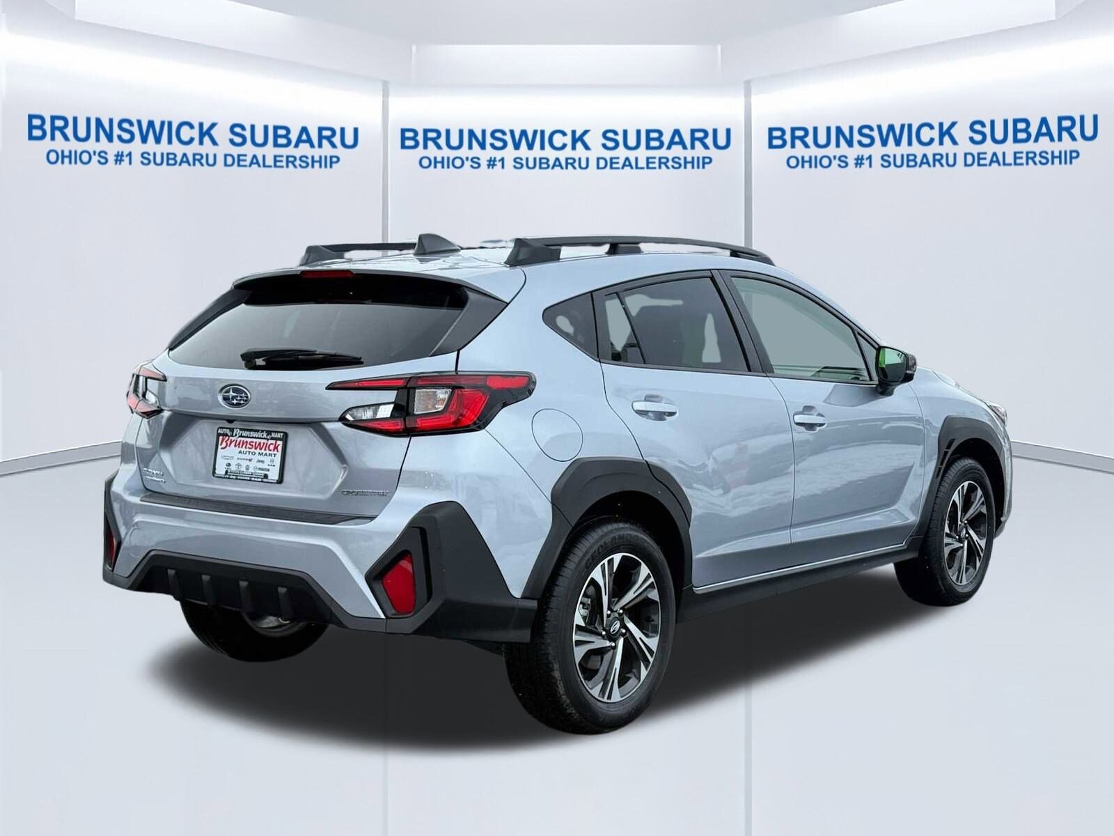2025 Subaru Crosstrek Premium photo 4