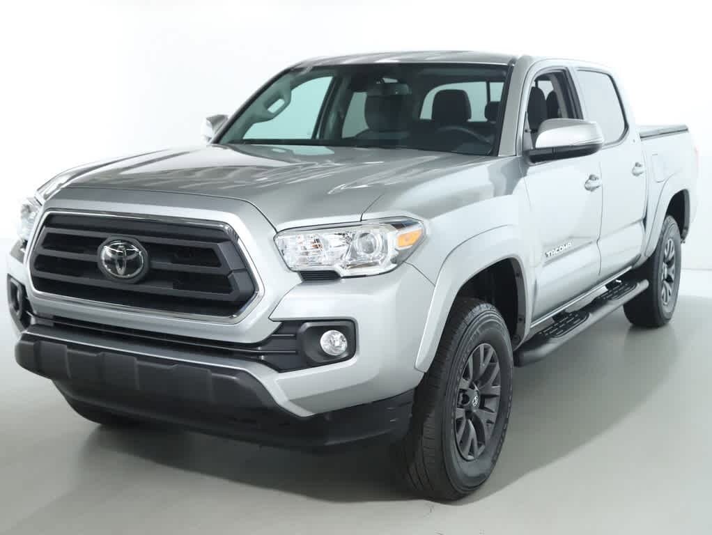 2023 Toyota Tacoma SR5 V6 photo 3