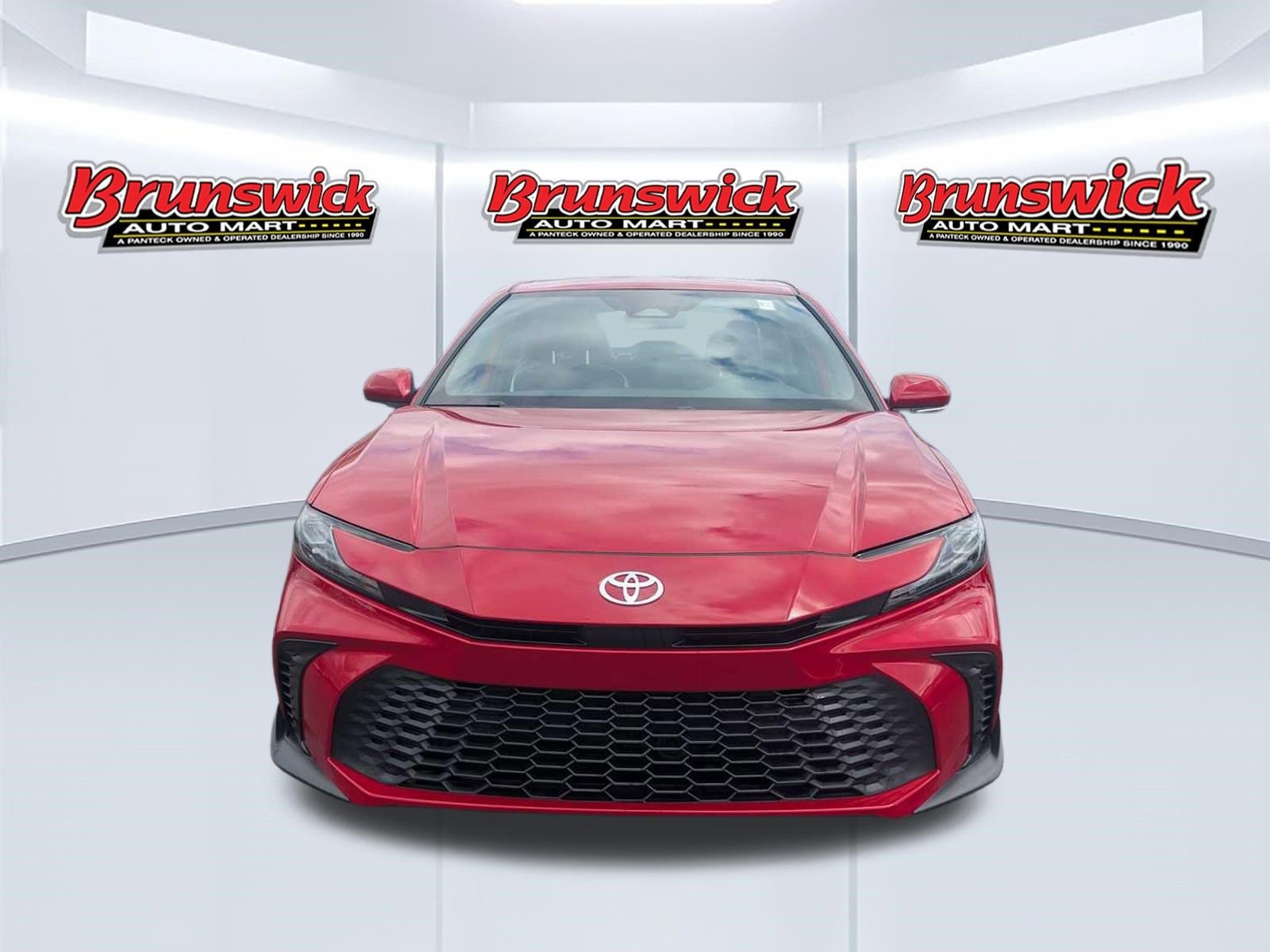 View vehicle photo 2