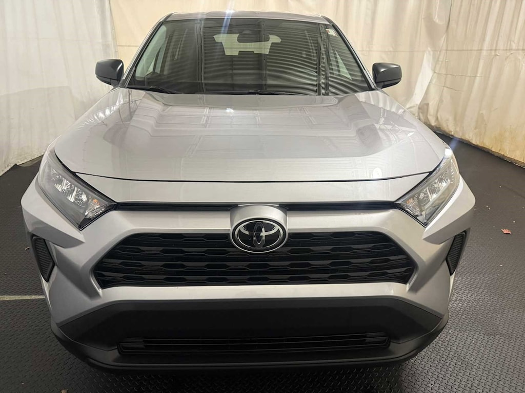Used 2022 Toyota RAV4 LE SUV