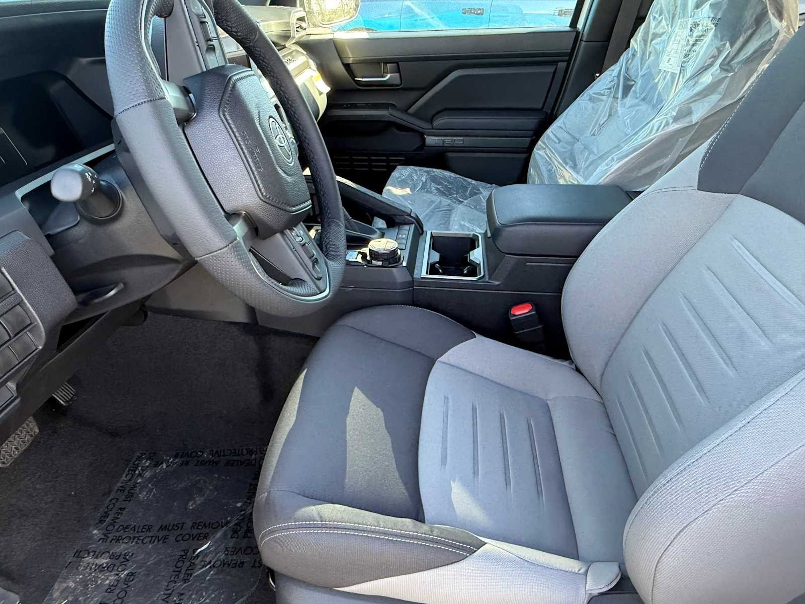 2025 Toyota Tacoma TRD Off Road - Photo 8