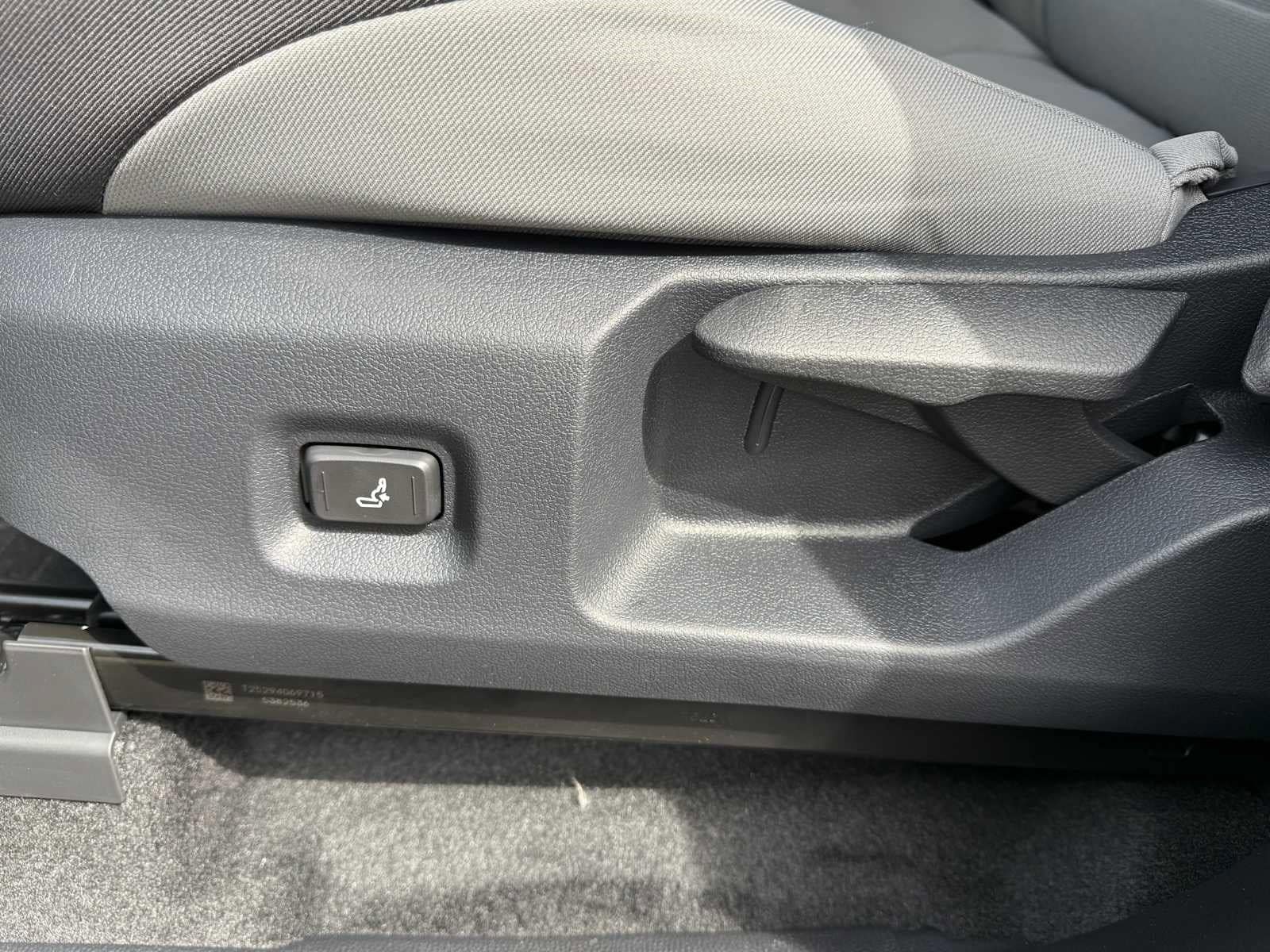2026 Toyota Tacoma TRD Sport - Photo 9