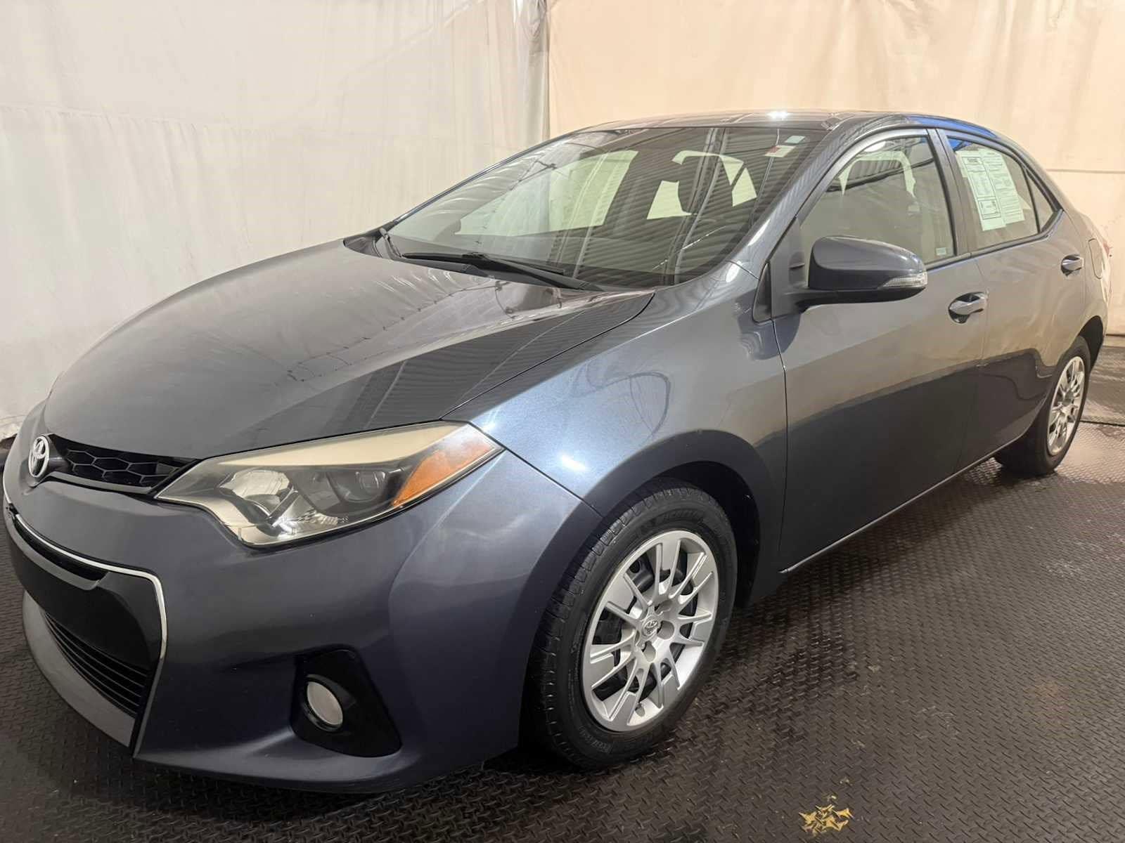 Slate 2016 Toyota Corolla S Sedan Front-Wheel Drive Automatic