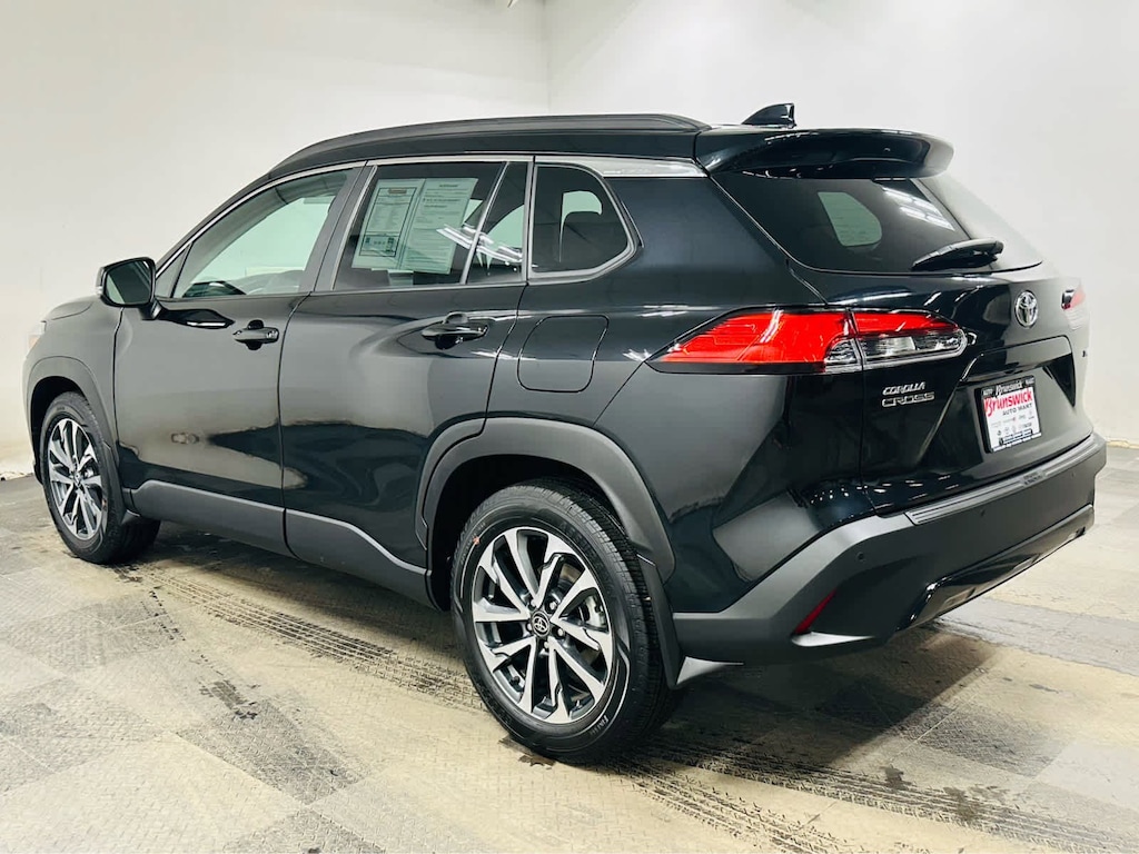Certified 2023 Toyota Corolla Cross XLE SUV