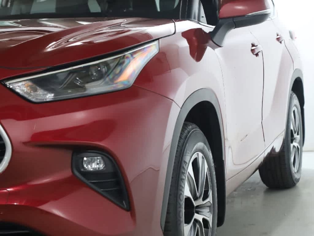 Used 2022 Toyota Highlander XLE SUV