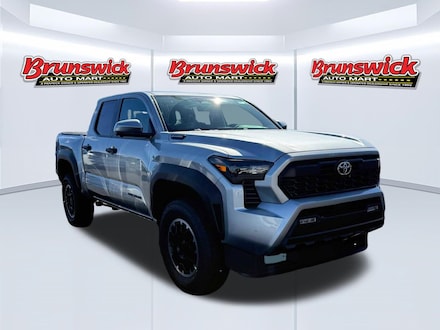 2026 Toyota Tacoma i-FORCE MAX TRD Off-Road i-FORCE MAX Truck Double Cab